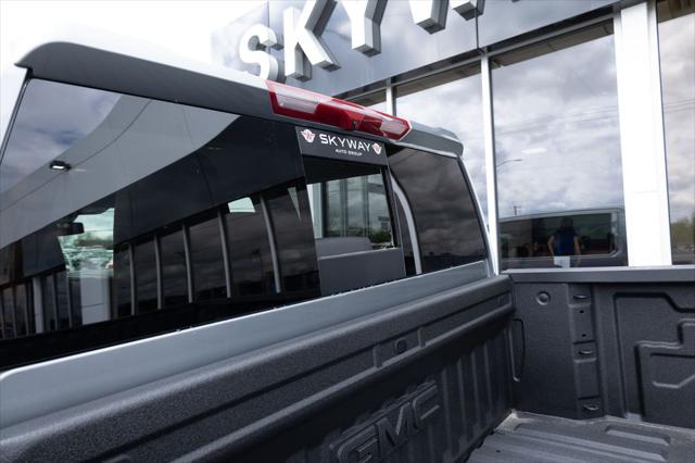 2026 GMC Sierra 2500HD Crew Cab, Standard Bed, SLT, 4WD