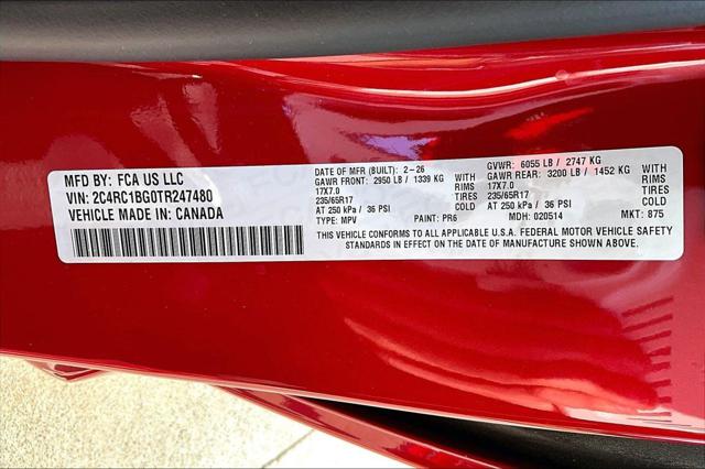 2026 Chrysler Pacifica Select