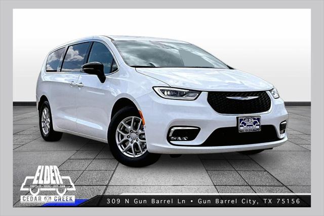 2026 Chrysler Pacifica Select for sale in Gun Barrel City, TX