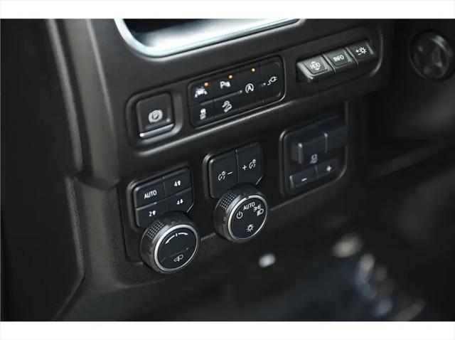 2021 Chevrolet Suburban 4WD High Country