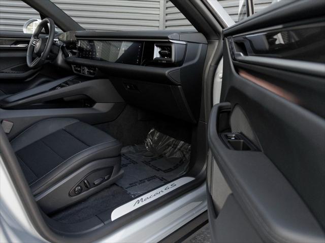 2026 Porsche Macan Electric 4S