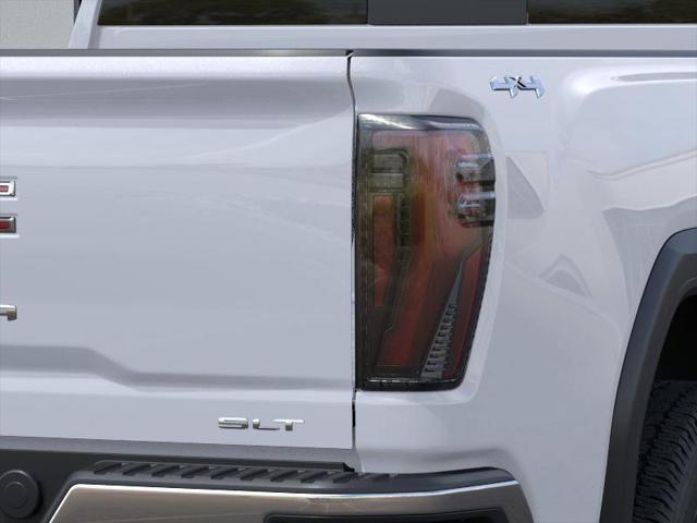 2026 GMC Sierra 2500HD Crew Cab, Standard Bed, SLT, 4WD