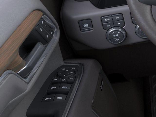 2026 GMC Sierra 2500HD Crew Cab, Standard Bed, SLT, 4WD