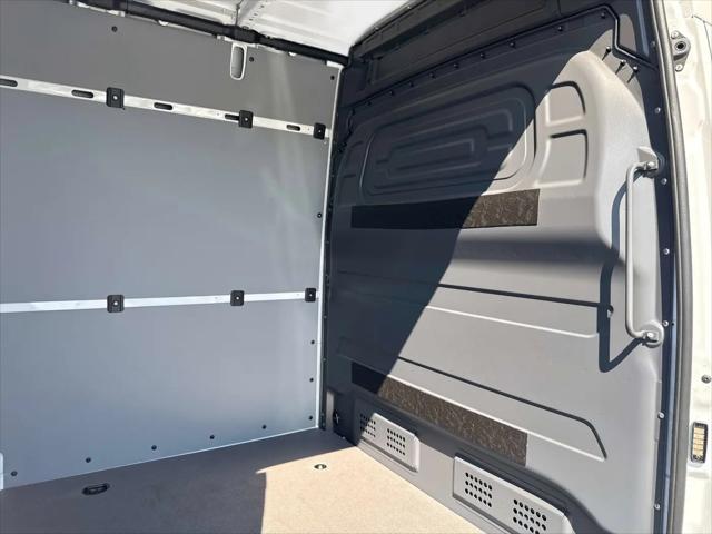 2026 Mercedes-Benz Sprinter 2500 High Roof 4-Cyl Diesel HO