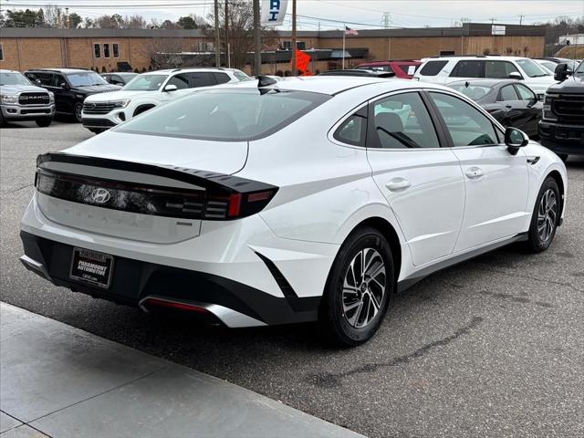 2026 Hyundai Sonata Hybrid Blue
