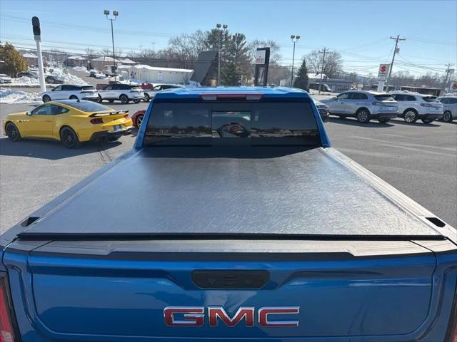 2022 GMC Sierra 1500 4WD Crew Cab Short Box AT4