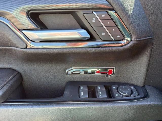 2022 GMC Sierra 1500 4WD Crew Cab Short Box AT4