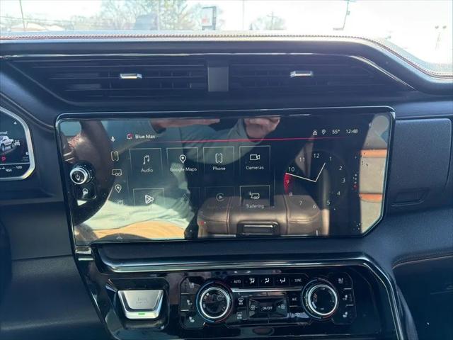 2022 GMC Sierra 1500 4WD Crew Cab Short Box AT4