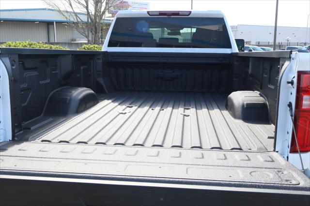 2026 Chevrolet Silverado 3500HD Crew Cab, Long Bed, LT Dual Rear Wheel, RWD