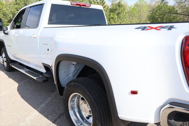 2026 Chevrolet Silverado 3500HD Crew Cab, Long Bed, LT Dual Rear Wheel, RWD