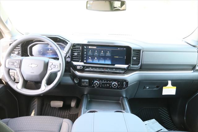 2026 Chevrolet Silverado 3500HD Crew Cab, Long Bed, LT Dual Rear Wheel, RWD