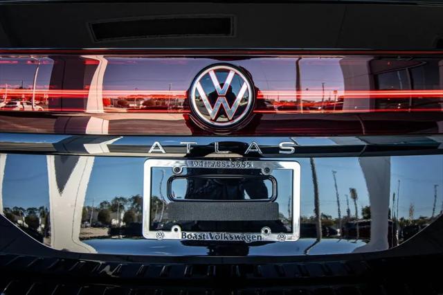 2026 Volkswagen Atlas Peak Edition