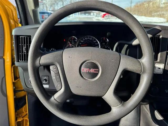 2021 GMC Savana Cutaway Work Van