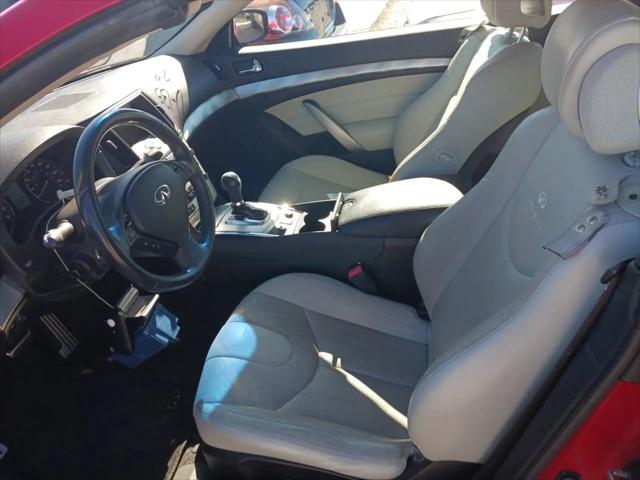 2011 INFINITI G37 G37