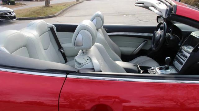 2011 INFINITI G37 G37