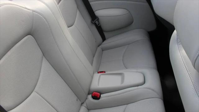 2011 INFINITI G37 G37