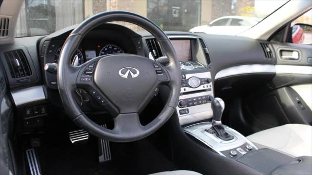 2011 INFINITI G37 G37