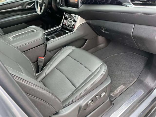 2023 GMC Yukon XL 4WD Denali