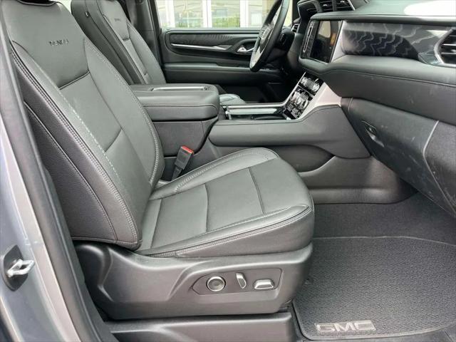 2023 GMC Yukon XL 4WD Denali