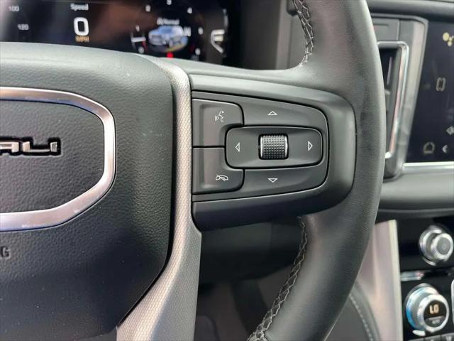 2023 GMC Yukon XL 4WD Denali