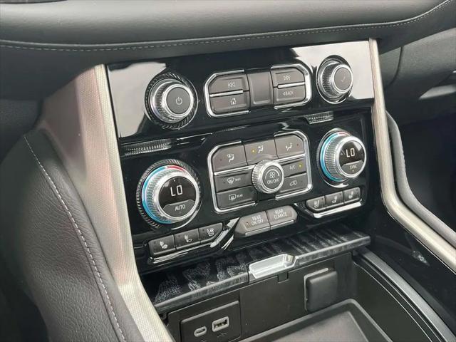 2023 GMC Yukon XL 4WD Denali