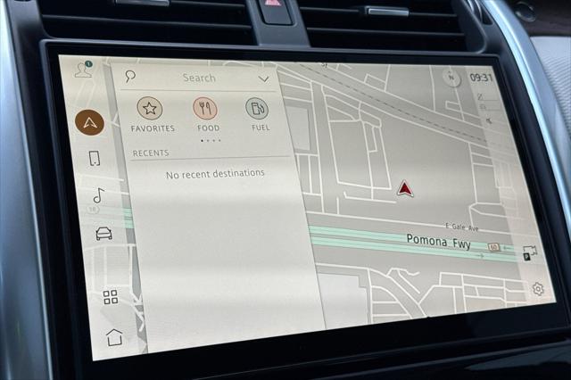 2026 Land Rover Discovery Dynamic SE
