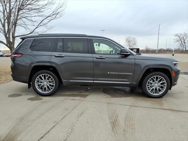 2022 Jeep Grand Cherokee L Summit 4x4