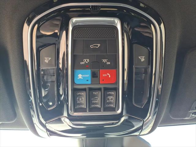 2022 Jeep Grand Cherokee L Summit 4x4