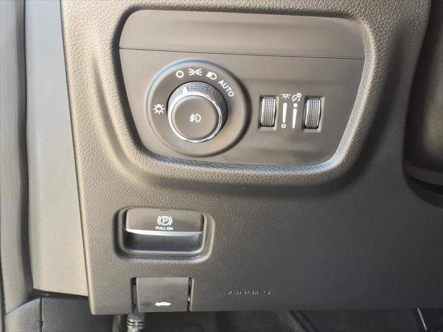 2022 Jeep Grand Cherokee L Summit 4x4