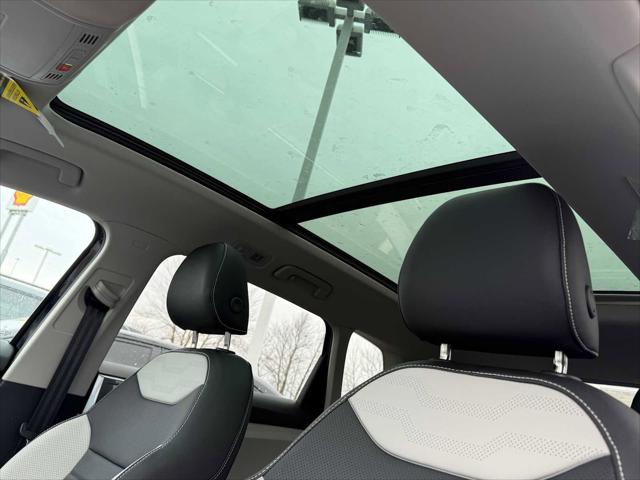 2026 Volkswagen Taos SEL