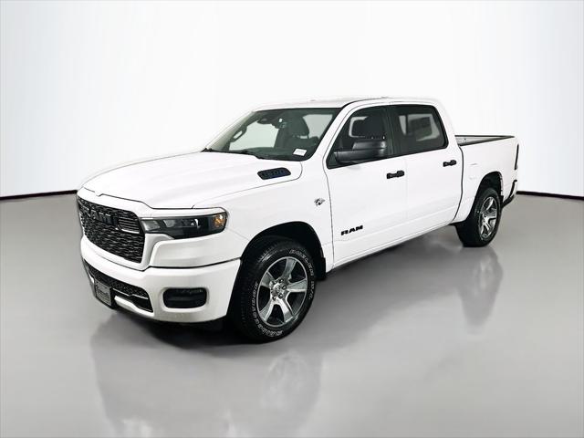 2026 RAM Ram 1500 RAM 1500 EXPRESS CREW CAB 4X2 57 BOX
