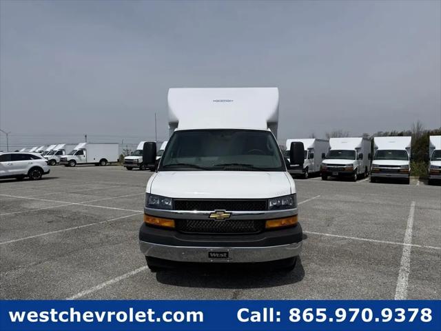 2025 Chevrolet Express Cutaway Work Van