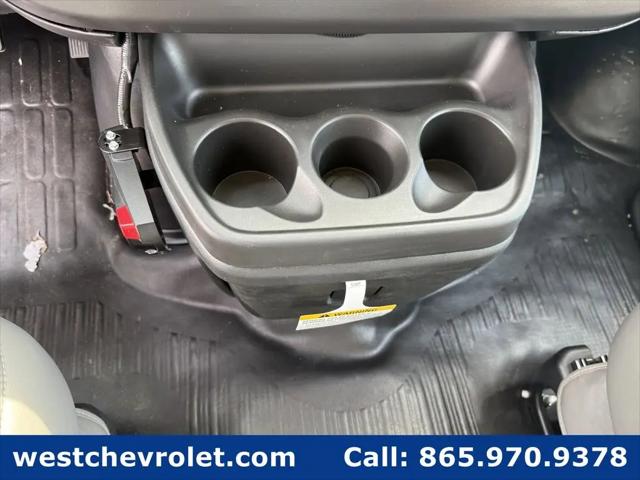 2025 Chevrolet Express Cutaway Work Van