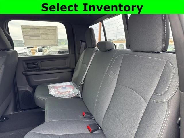 2026 Ram 2500 Black Express Crew Cab 4x4 6'4" Box
