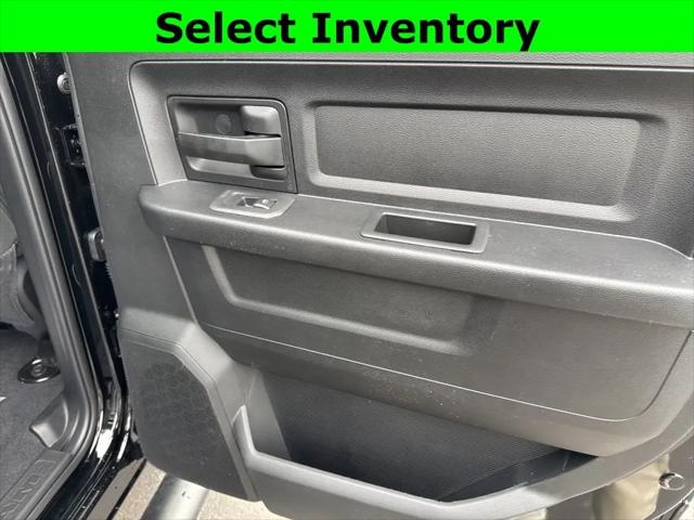 2026 Ram 2500 Black Express Crew Cab 4x4 6'4" Box