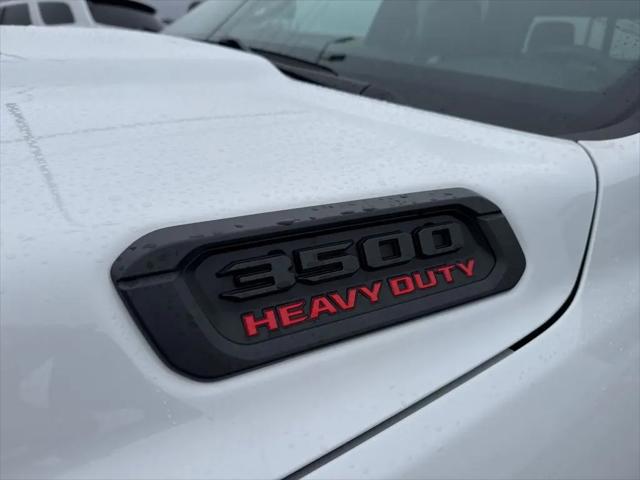2026 Ram 3500 Tradesman Crew Cab 4x4 8 Box