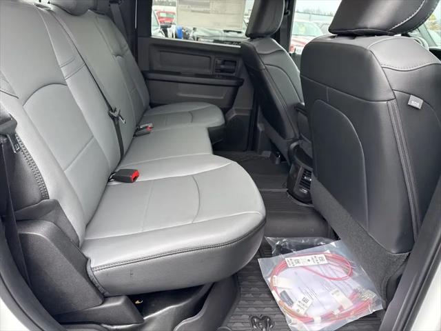 2026 Ram 3500 Tradesman Crew Cab 4x4 8 Box