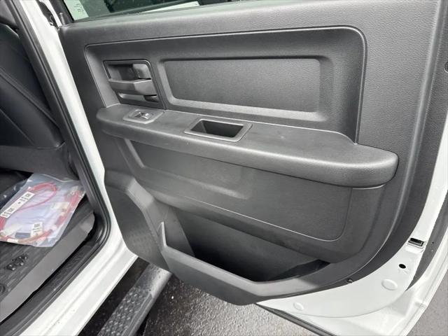 2026 Ram 3500 Tradesman Crew Cab 4x4 8 Box