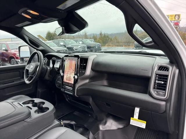 2026 Ram 3500 Tradesman Crew Cab 4x4 8 Box