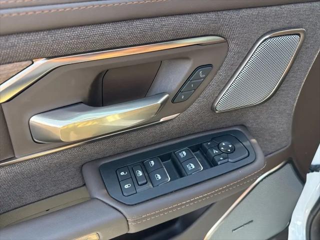 2026 Ram 1500 Limited Longhorn Crew Cab 4x4 5'7" Box