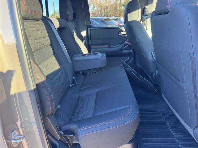 2023 Nissan Frontier Crew Cab PRO-4X 4x4