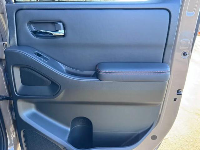 2023 Nissan Frontier Crew Cab PRO-4X 4x4