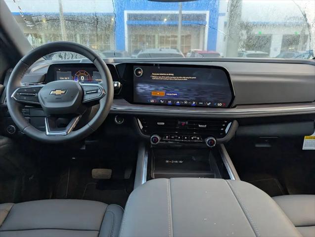 2026 Chevrolet Suburban LT, RWD