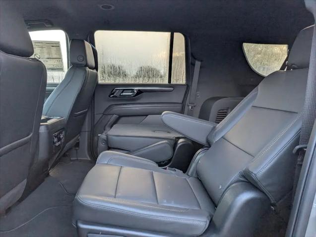 2026 Chevrolet Suburban LT, RWD
