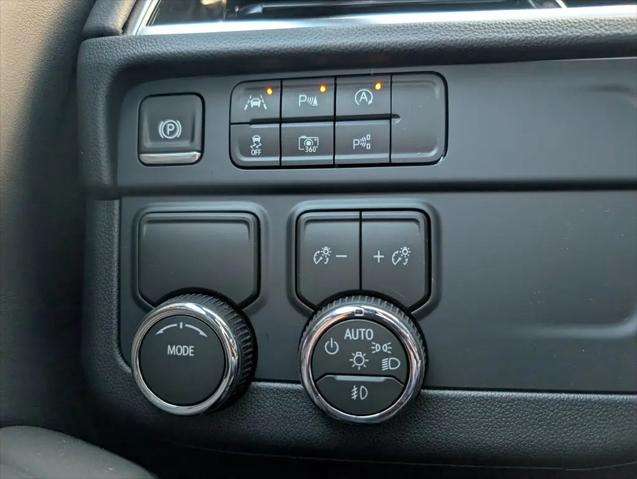 2026 Chevrolet Suburban LT, RWD