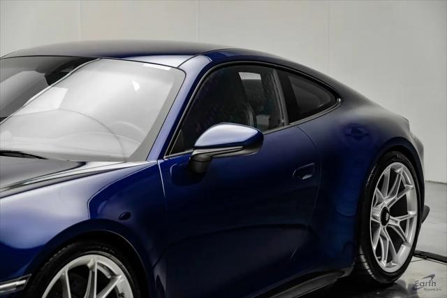 2022 Porsche 911 GT3 w/Touring Package