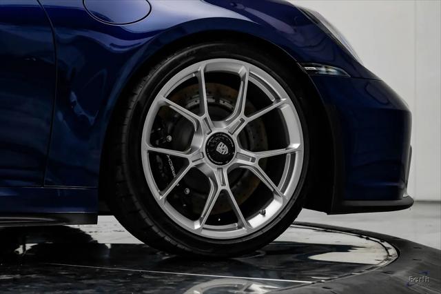 2022 Porsche 911 GT3 w/Touring Package