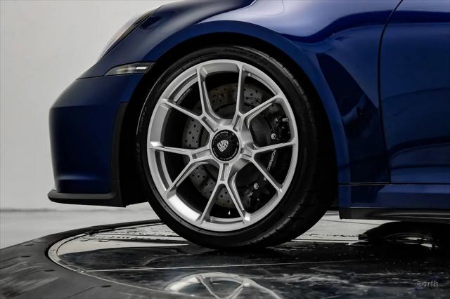 2022 Porsche 911 GT3 w/Touring Package