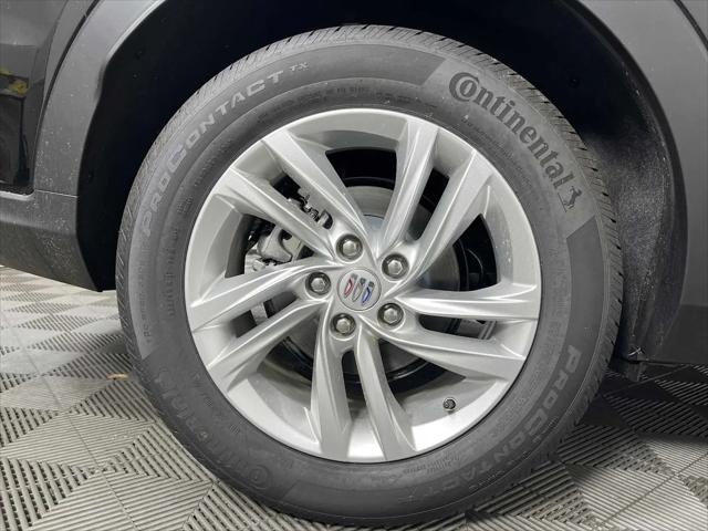 2026 Buick NV Preferred FWD