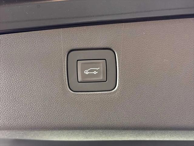 2026 Buick NV Preferred FWD